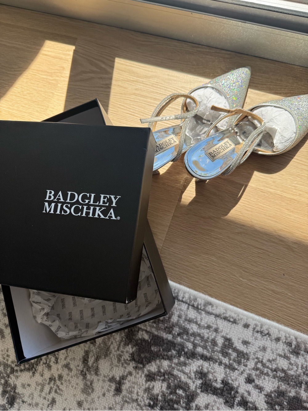 Badgley Mischka Crystal Glitter Heels (Size 7.5)